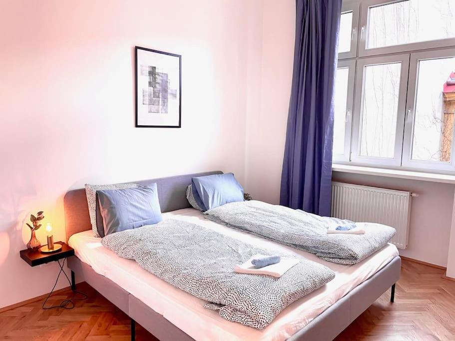 Brand New Spacious & Stylish Aptmt In City-Centre فيينا المظهر الخارجي الصورة