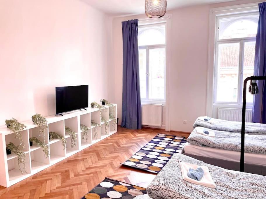 Brand New Spacious & Stylish Aptmt In City-Centre فيينا المظهر الخارجي الصورة